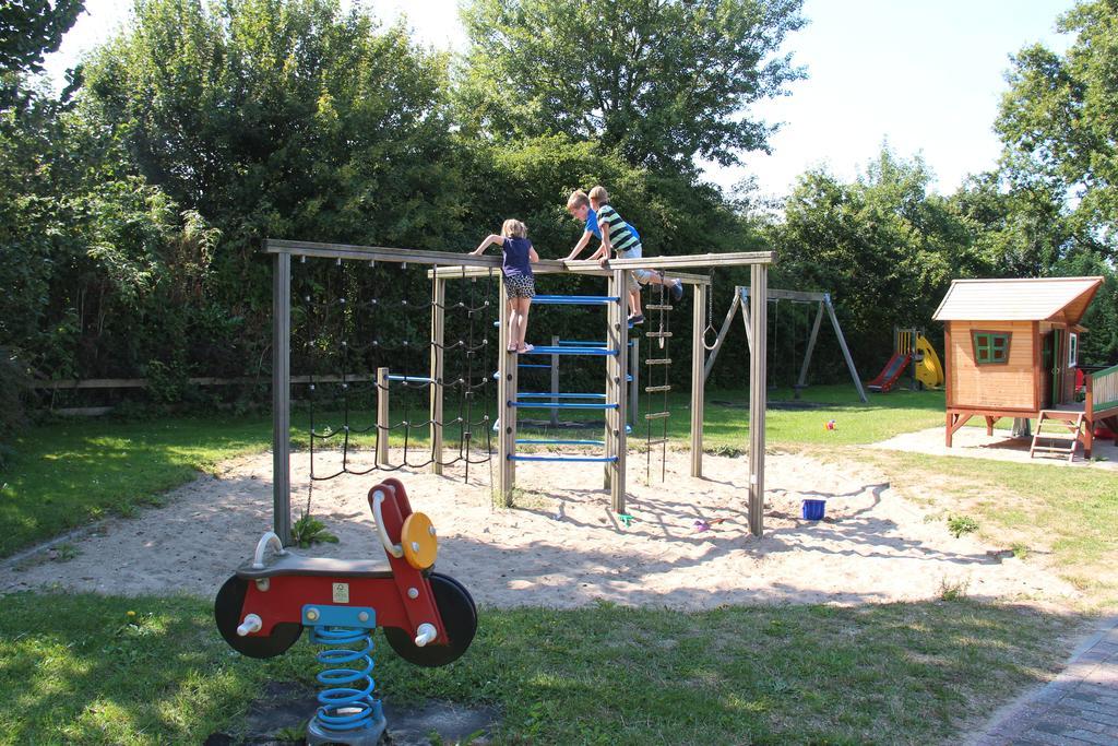 Bungalows - Bungalowpark Mooyeveld - Uniek Gelegen In De Duinen! Egmond-Binnen Ngoại thất bức ảnh